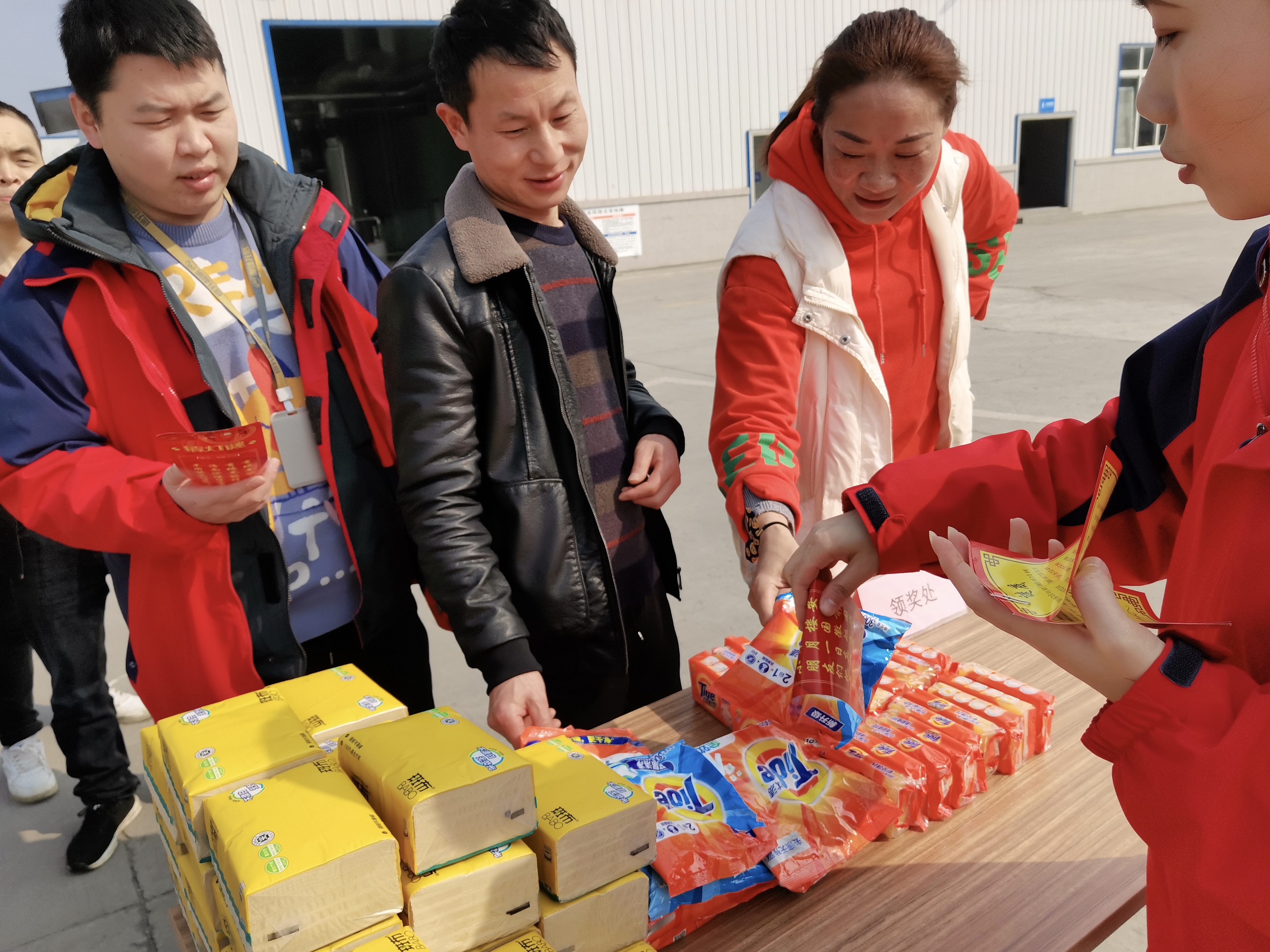 猜字谜闹元宵，文化传承庆佳节